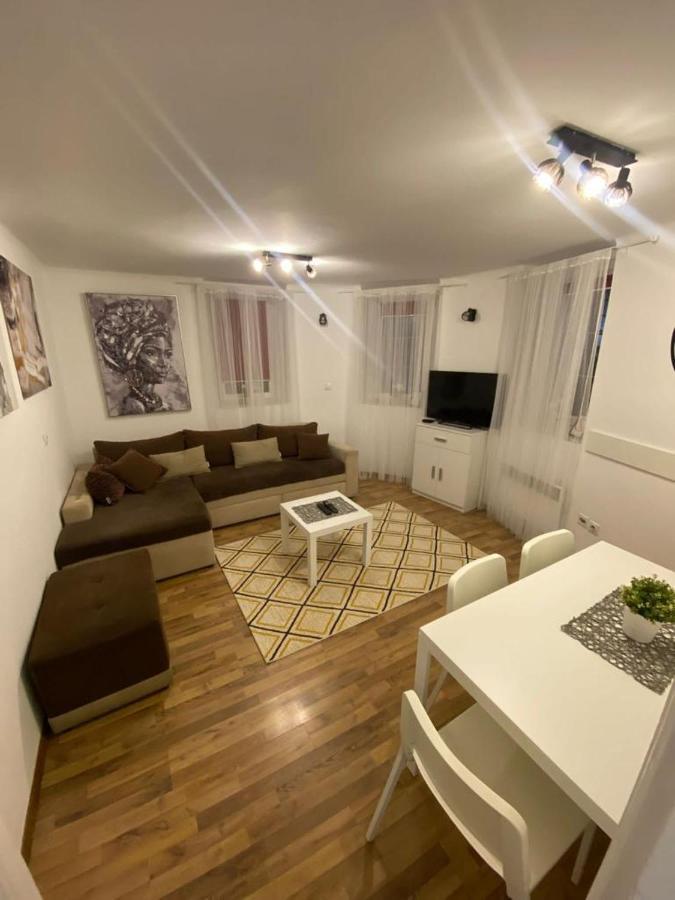 Lana Apartman Белград Экстерьер фото